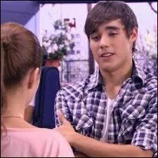 Qu'a dit Leon  Violetta ?