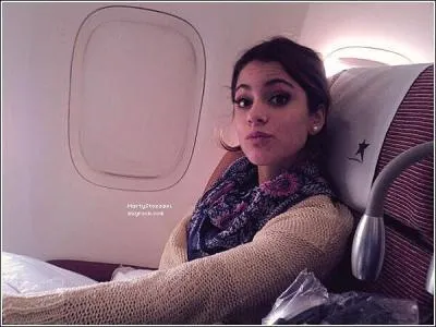 Dans la saison 1, o habite Violetta ?