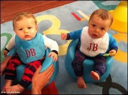 A qui sont ces beaux jumeaux ?