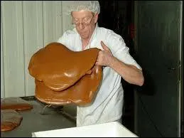 Vos connaissez sans doute le caramel d'Isigny. Mais savez-vous de quelle ville portant le nom d'Isigny est-il la spcialit ?