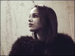 Comment s'appelle la tourne de Shy'm en 2012 ?