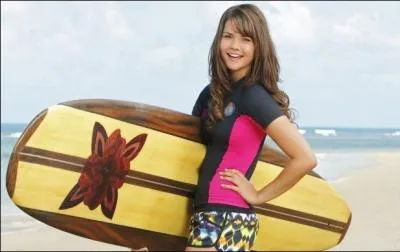Quelles chansons chante-t-elle dans  Teen Beach Movie  ?