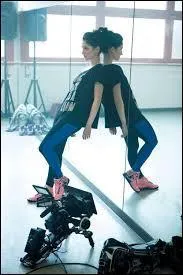 Dans  Violetta  saison 2, de qui est-elle amoureuse ?