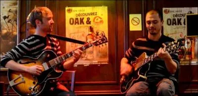 Si vous tes musicien(ne), c'est tout  fait possible,  plusieurs !