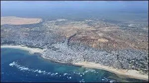 Laquelle de ces nations n'est pas borde par l'ocan Atlantique ?