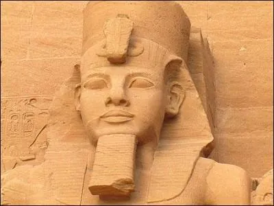 Ramss II est un des pharaons les plus connus. Pendant combien d'annes a-t-il rgn sur l'gypte ?