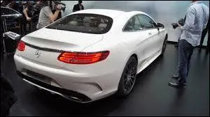 Ce grand coup Mercedes driv de la Classe S porte le nom de ...