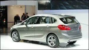 Ce monospace BMW concurrent direct du Mercedes Classe B se nomme ...