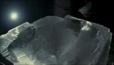 Plongez-vous dans  Harry Potter et le Prince de Sang-Ml . En allant rcuprer quel horcruxe, Harry Potter utilise-t-il le sortilge d'Eau avec l'incantation Aguamenti pour donner de l'eau  Albus Dumbledore qui a soif ?