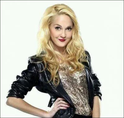 De qui Ludmila tombe-t-elle amoureuse ?