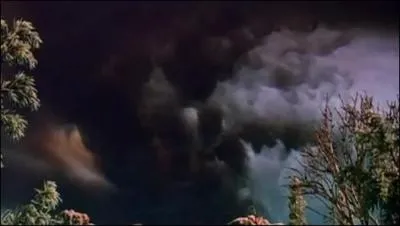 Fantasia est le monde des rves des humains qui vit grce  eux. Comme les humains ne rvent plus, il est rong par un mal qui le dtruit. Quel est le nom de ce mal ?