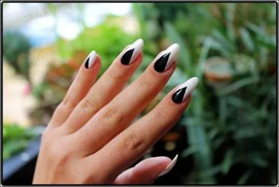 Le concert est bien moyen, vous applaudissez mais tidement.