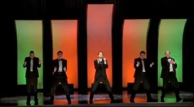 Dans l'pisode 3, Will forme un groupe de chanteurs masculins, comment s'appelle ce groupe ?