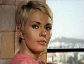 Actrice amricaine, pouse de l'homme ci-dessus !