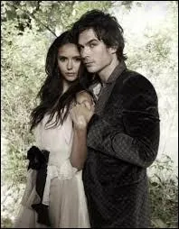 Le couple d'Elena existera-t-il encore ?