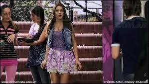 Comment Violetta dcouvre-t-elle le Studio 21 ?