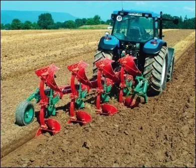 Quel est ce matériel agricole ?