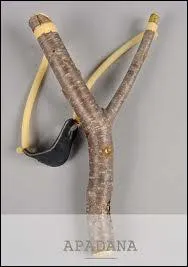 Quel nain se bat au lance-pierres ?