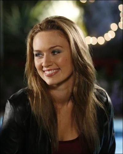 Pourquoi Lindsay dit-elle  non   Lucas lors du mariage ?