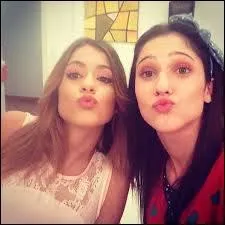 Durant la premire journe, que font Violetta et Francesca ?