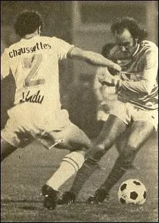 Quel tait cet attaquant ?