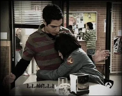 Isaac est le frre de ...