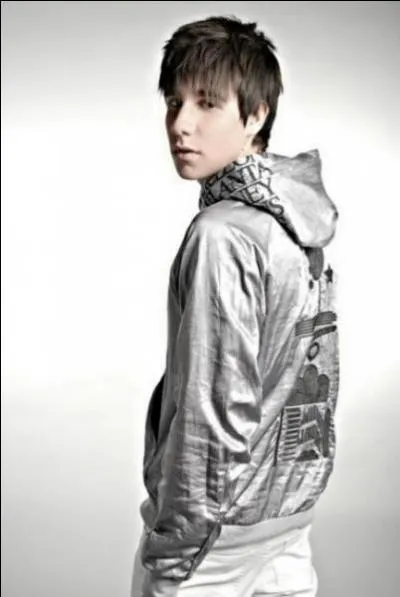 Fred est amoureux de (saison 1) :