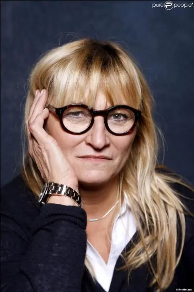 Dans quelle mission en 1992 Christine Bravo s'est-elle fait connatre sur France 2 ?