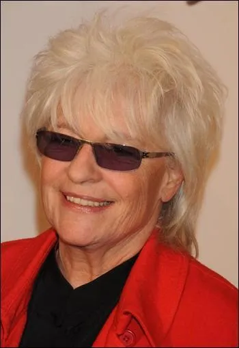 Chanteuse et violoniste franaise : 'Nuit magique', 'La rockeuse de diamants' !