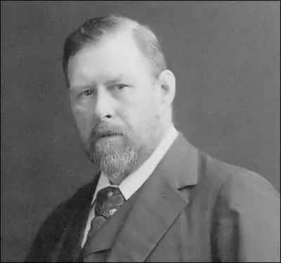 Le personnage de Dracula fut surtout connu grce au roman de l'crivain irlandais Bram Stocker, qui fut publi en 1897. Mais quel est le vrai prnom de l'auteur ?