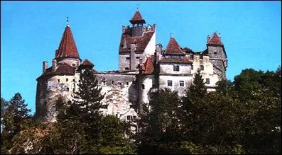 Dracula vit dans son chteau en Transylvanie, c'est galement le lieu de naissance de Vlad III. Mais o se situe cette rgion ?