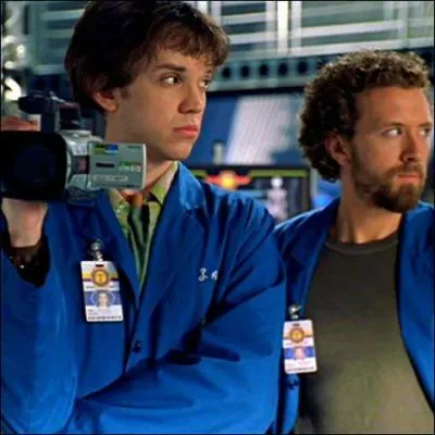 Jack Hodgins et Zackary Addy font :