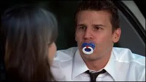 Combien d'enfants Angela Montenegro veut-elle ?