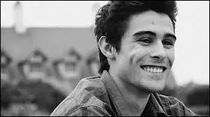 Quel personnage de la saison 1 revient dans la saison 3 ?