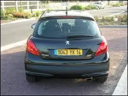 En voyant l'immatriculation de cette voiture, vous vous dtes que ses occupants viennent de la ville de ...