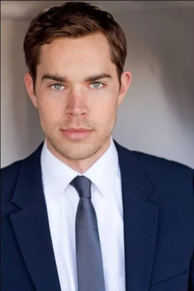 Et  qui destinait-elle Mr. Elton ?