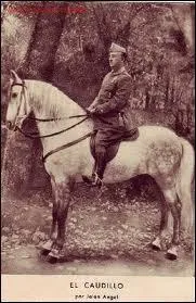 Quel dictateur tait surnomm  El Caudillo  ?