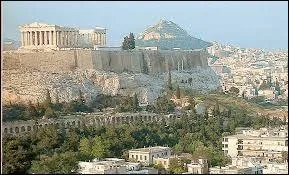 Quelle cit grecque dsigne l'opulence ?