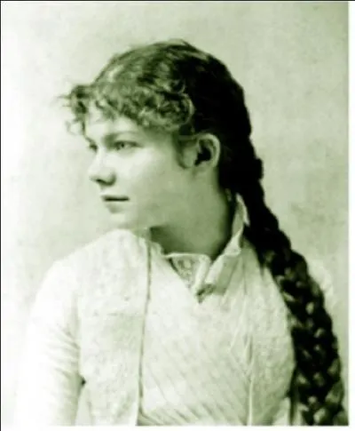(1867-1944). Elle fut la premire femme compositeur amricaine ayant eu une notorit internationale. Ses compositions comprennent la Messe en mi bmol majeur (1892), la  symphonie galique  (1896), une sonate pour violon, un concerto pour piano , un quintette avec piano , plusieurs chorales et de la musique de chambre.