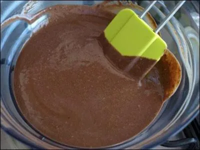 Dans quel pays peut-on dguster dans une  Kawarnia , (salon de th) une dlicieuse crme poche au chocolat ?