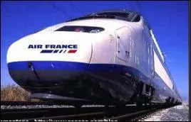Avec quel oprateur en 2011 Air France va t il s'associer pour exploiter des TGV en France ?