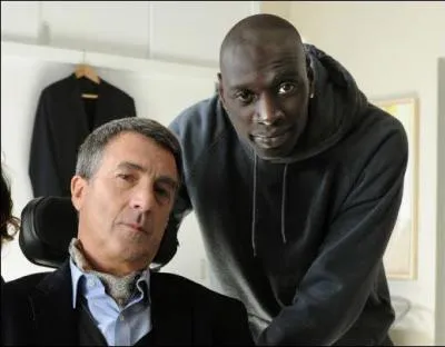 Dans le film  Les intouchables , Franois Cluzet veut initier Omar Sy  la musique classique en lui faisant couter  Le printemps  des  Quatre saisons  de Vivaldi. Que dit Omar en entendant cette musique ?