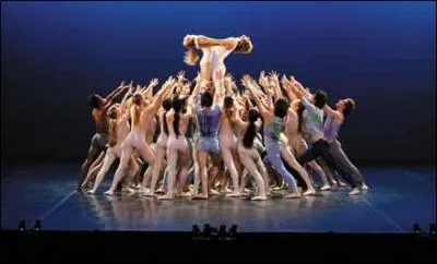 Comment s'appelle ce ballet d'Igor Stravinsky qui nous parle des dbuts de l'humanit ?