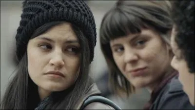 Comment s'appelle la  bombe  du lyce ? (celle  gauche)