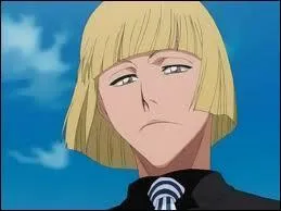 Shinji Hirako possde un piercing, o a ?