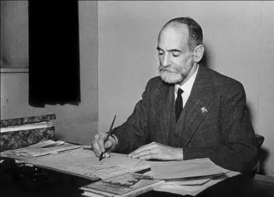 Le 13 janvier, la France libre participe  la confrence internationale de Londres. Quelle tait le but de cette confrence.