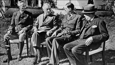 Le 13 avril, bien que n'apprciant pas le chef de la France libre, le chef de ce pays proteste auprs de Vichy et voque  la poigne de Franais qui, sous prtexte de collaboration, ont prostitu de manire sordide le nom de la France... . Qui est cet homme ?