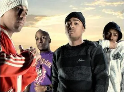 Comment s' appelle ce groupe