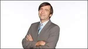 Comment s'appelle le pre de famille ?