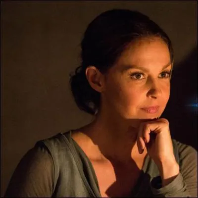 Dans la bande-annonce VF, quel est le premier mot prononc par Natalie ?